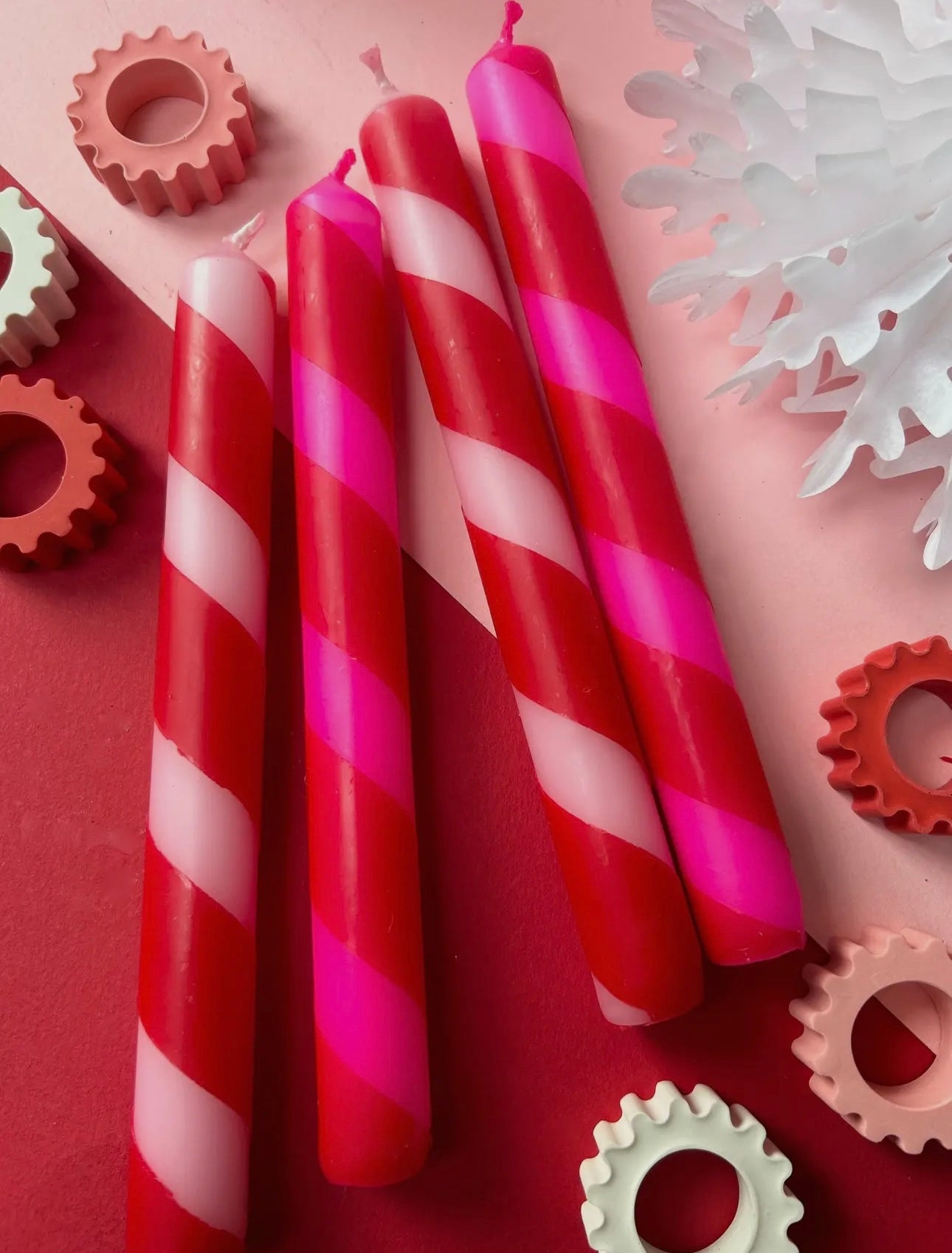 Pink stripe dip-dye dinner candles (set of 4)