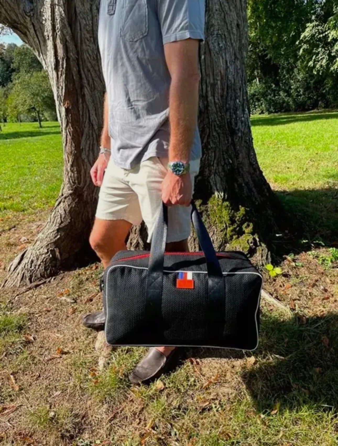 E2R Paris - black weekend bag in up-cycled car fabric and leather