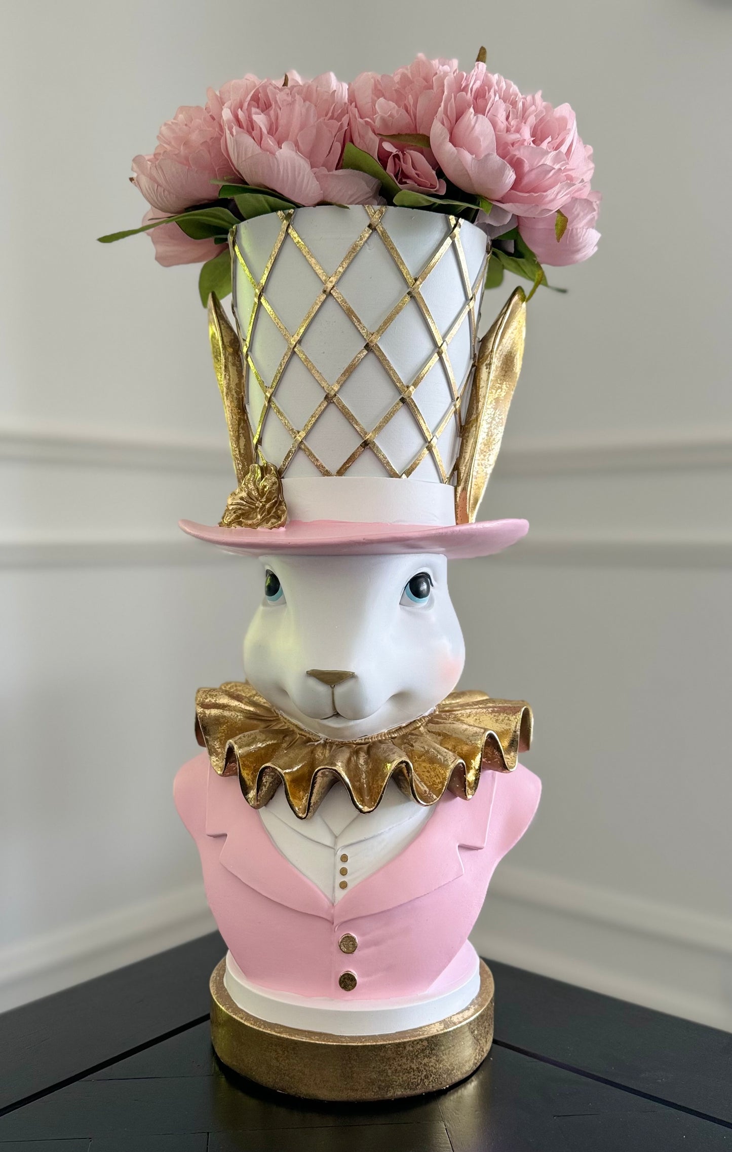 Deluxe mad hatter bust/planter - pink