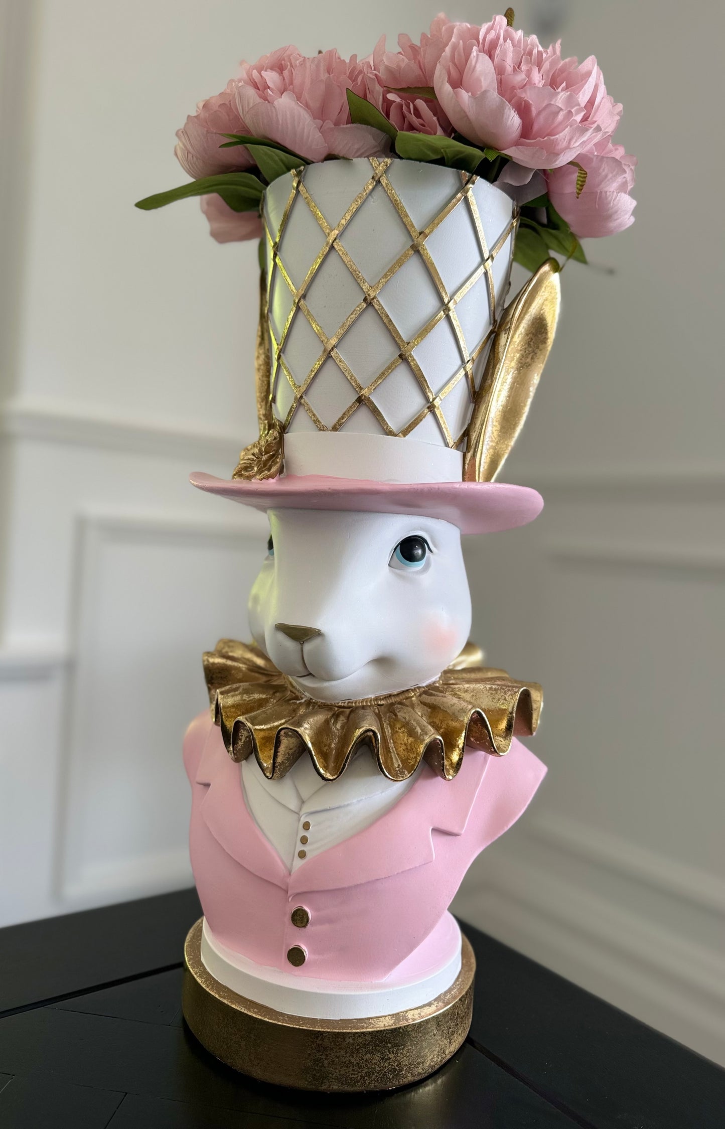 Deluxe mad hatter bust/planter - pink