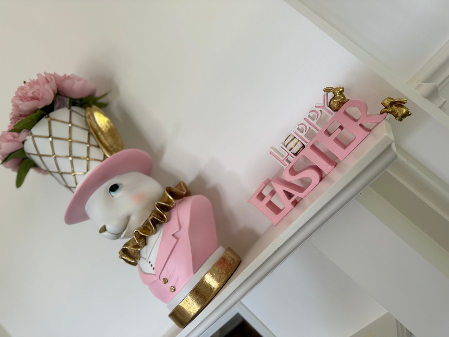 Hoppy Easter ornament