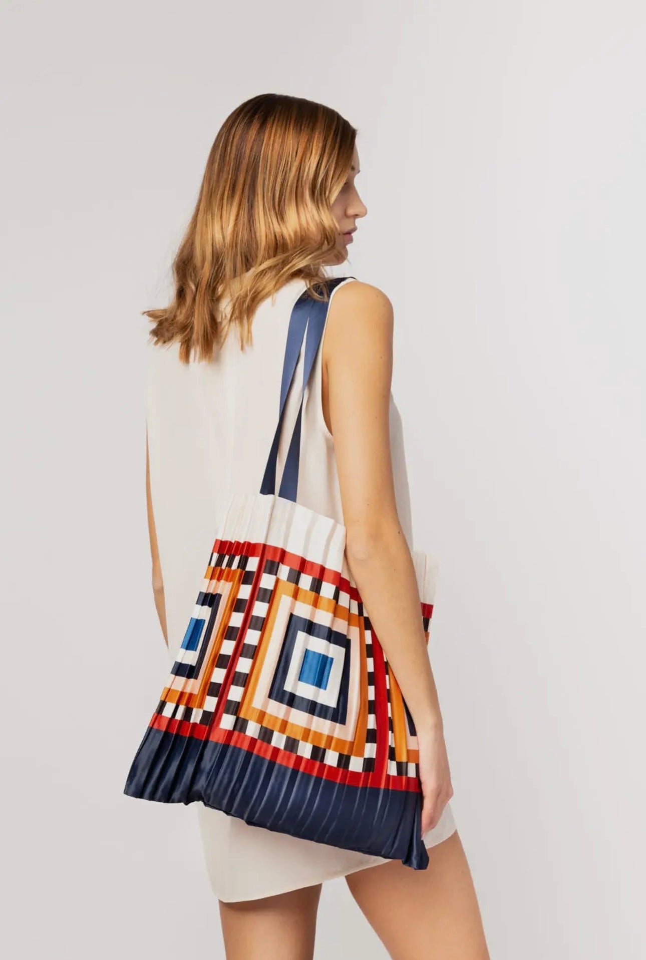 Satin pleated bag - Ala