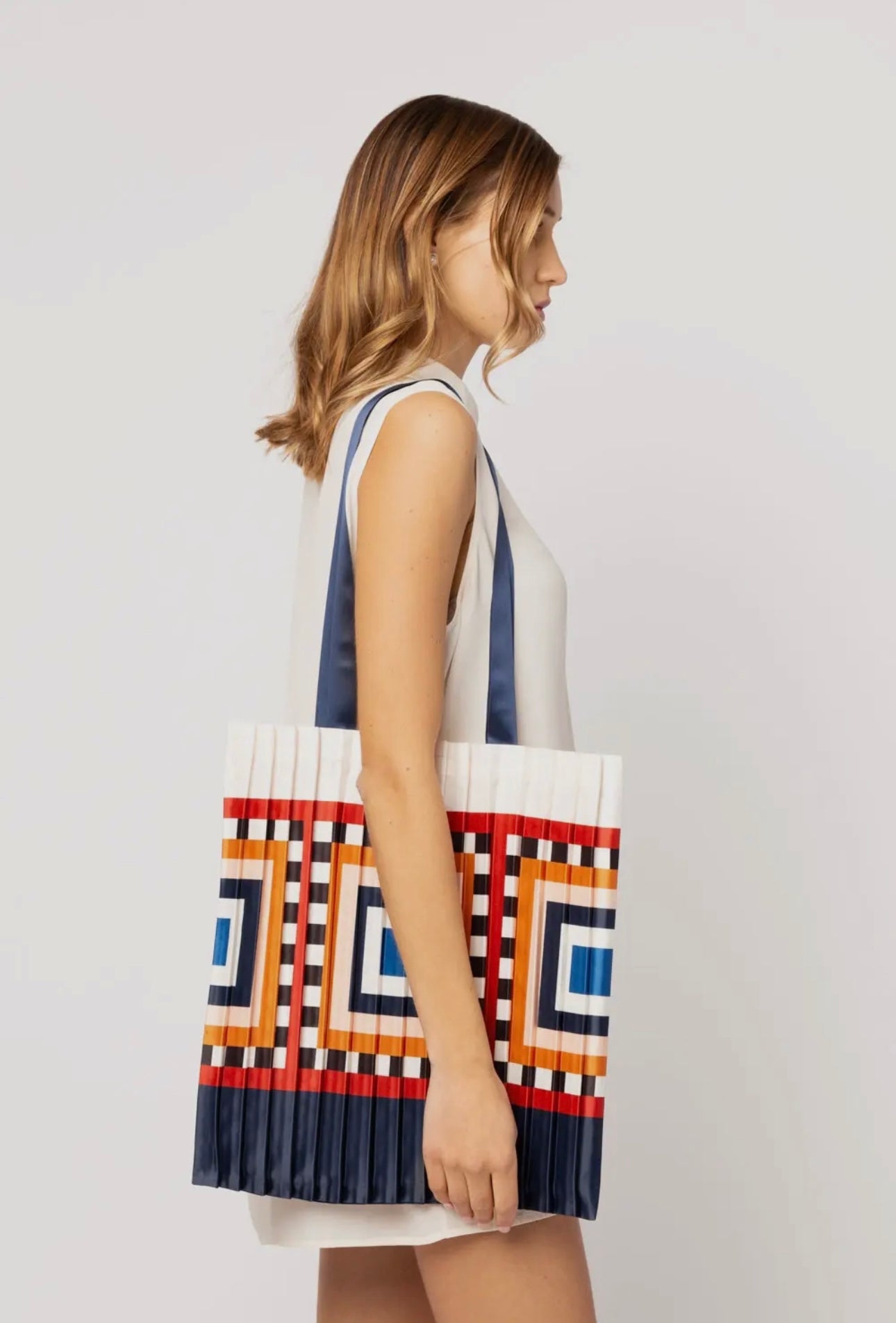 Satin pleated bag - Ala
