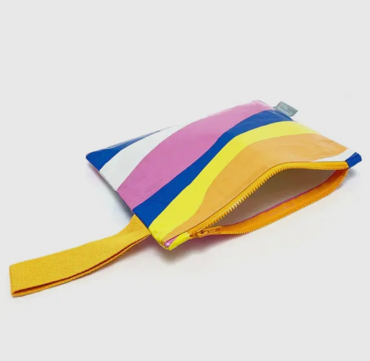 Calypso water-resistant pouch