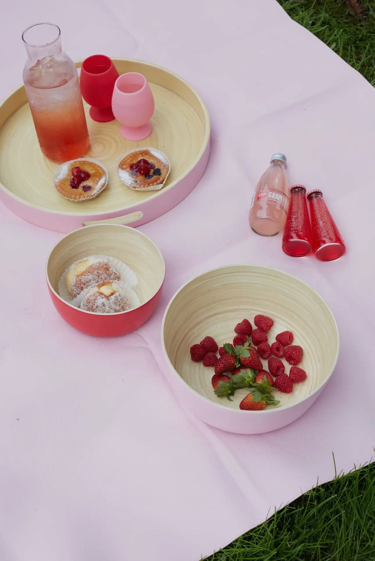 Biodegradable bamboo bowls - cherry & blush