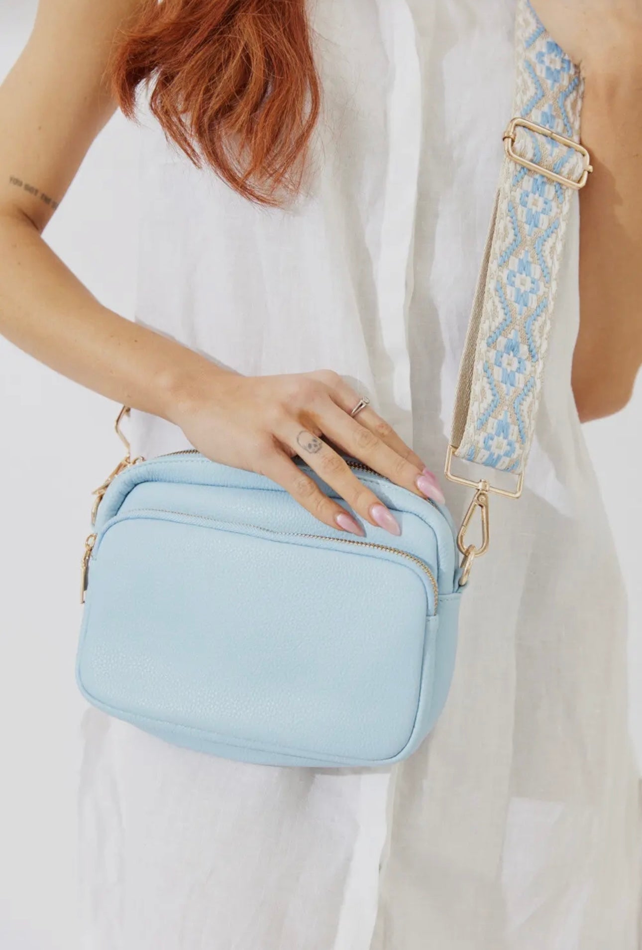 California crossbody bag in vegan leather - light blue