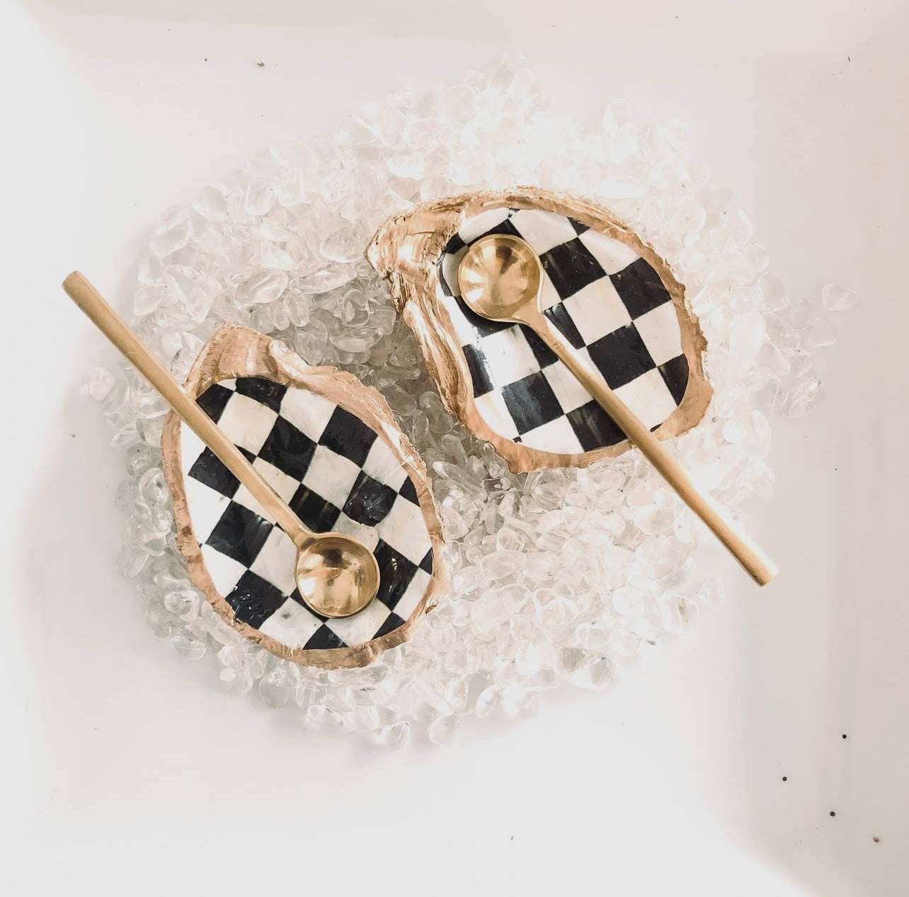 Mackenzie Collection - black & white check oyster shell