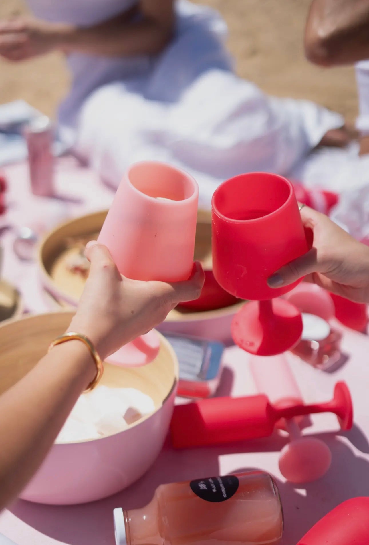 Unbreakable silicone wine glasses - cherry & blush