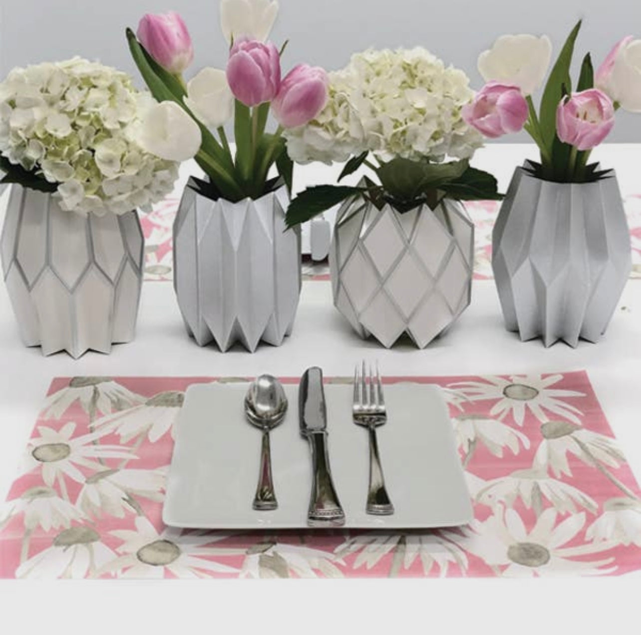 Silver pearl paper vase wraps