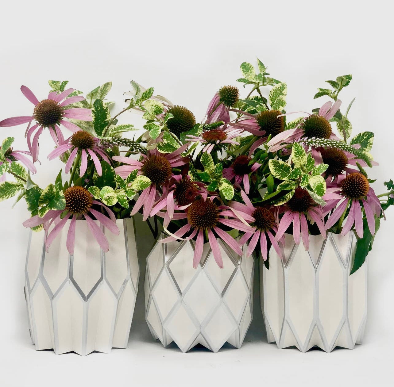 Silver pearl paper vase wraps